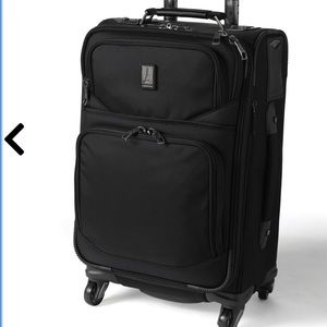 ❌SOLD❌ Travelpro Luggage Spinner - Brand new